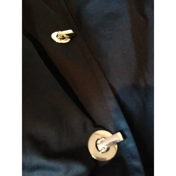 London Fog Womens Sz M Lined Black Coat Metal Grommet Latch Fastener - Picture 7 of 7